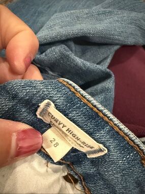 Madewell Curvy High-Rise Skinny Jeans in Blue